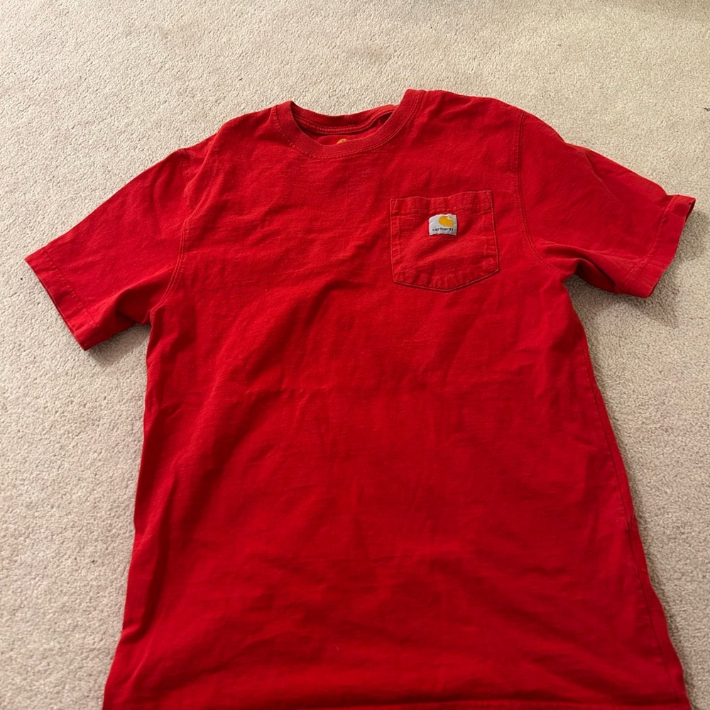 vintage red carhartt tee